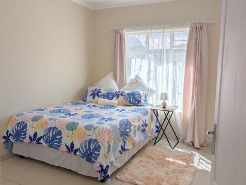 Windhoek Casa | Queen Room, Near City Centre Windhoek