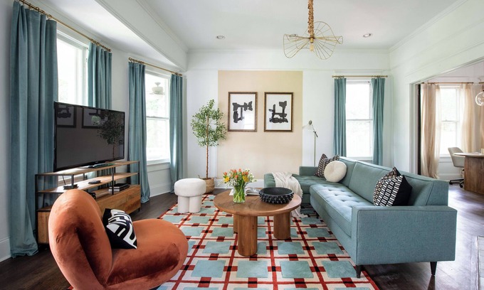 Virginia Highland Casa | Queen's Gambit by Minty Living