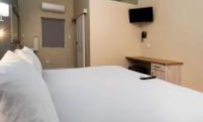 Oudtshoorn Apartamento | Queen's Residences by BON Hotels