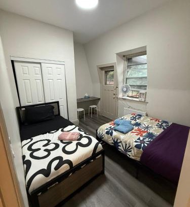 Financial District Casa | Queen Street AC SUITE-Free Wifi& Self Checkin