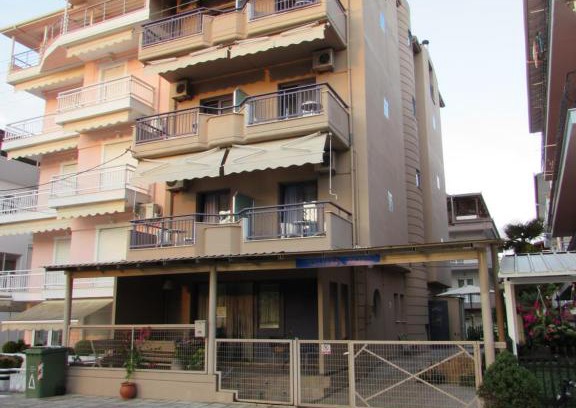 Olymbiaki Akti Apartamento | QUEEN ZOE