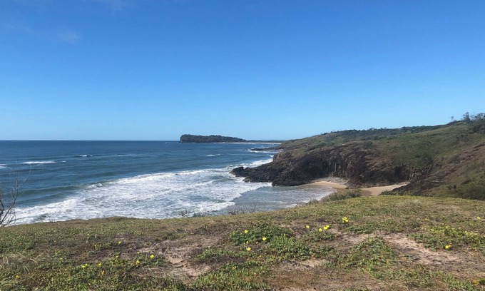 Orchid Beach Casa | Ques R & R at Orchid Beach. Water views with sea breeze. Relaxing Holiday House.
