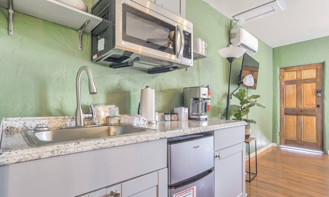 West Colorado Springs Apartamento | Quest Rest - 1