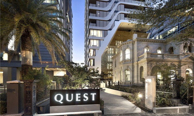 Melbourne Hotel | Quest St Kilda Road