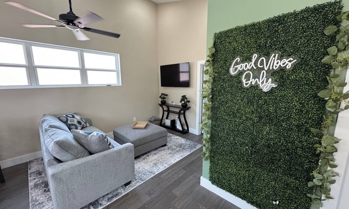 Chattanooga Casa | Quiet 1BR- 5 mins away from Aquarium