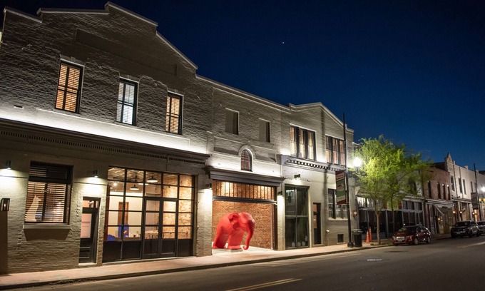 Danville Casa | Quiet 1BR w/ courtyard views. Walkable to everything in the River District.