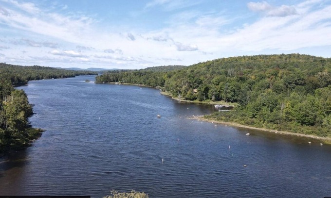 Sebec Condominio | Quiet 2 bedroom condo on pristine Sebec Lake
