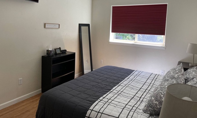 Questa Woods Casa | Quiet 2 Bedroom House