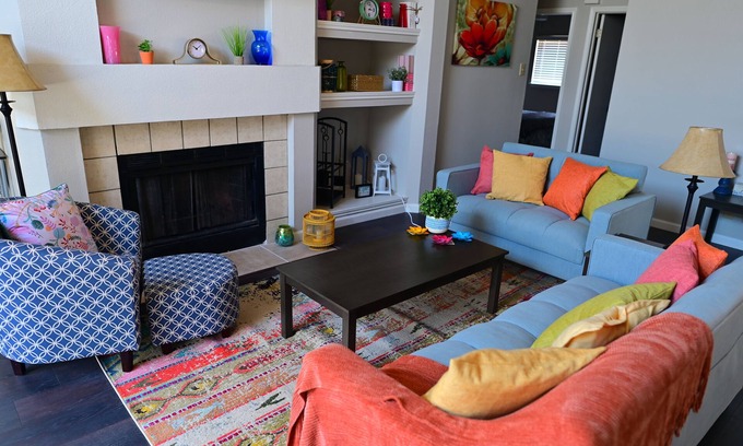 Ventura Casa | Quiet 3BR/2BA Home Near AT&T Center | Furnished Mid-Term Stay