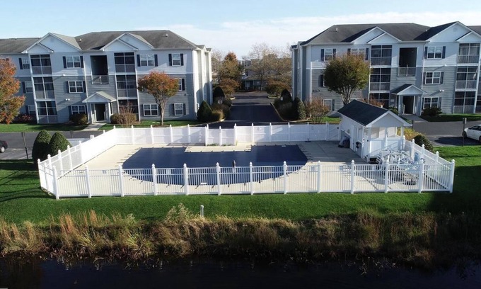 Sussex County Condominio | Quiet 3rd floor Condo close to Beaches and Bike Path