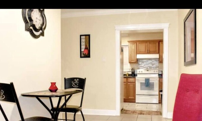 Fort Valley Apartamento | Quiet and clean 2 BD home all yours!!(Green St A)