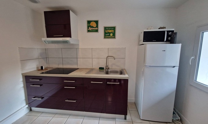 Bruyeres-le-Chatel Apartamento | Quiet and cozy 2 steps from downtown