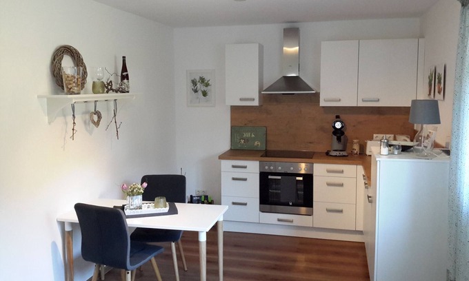 Geisenheim Apartamento | Apartamento tranquilo y acogedor para 2 personas al borde de los viñedos.
