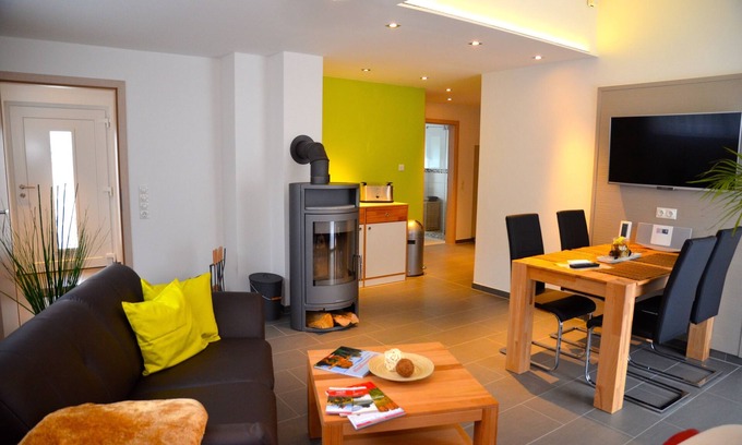 Koenigstein Apartamento | Casa de vacaciones tranquila y moderna en el centro de la Suiza sajona
