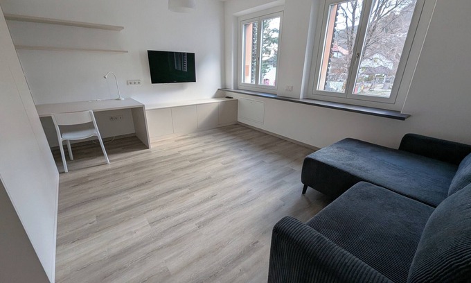 Muhlbach Apartamento | Quiet and modern vacation oasis in the middle of the village with dream views, garden & pool