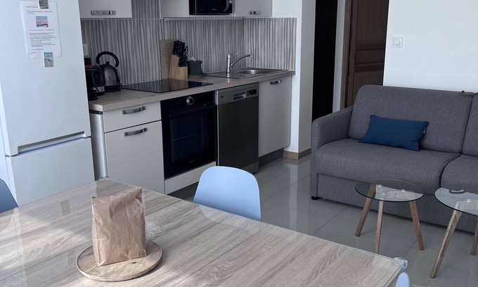 Lancieux Apartamento | Quiet apartment, 100m from the beach