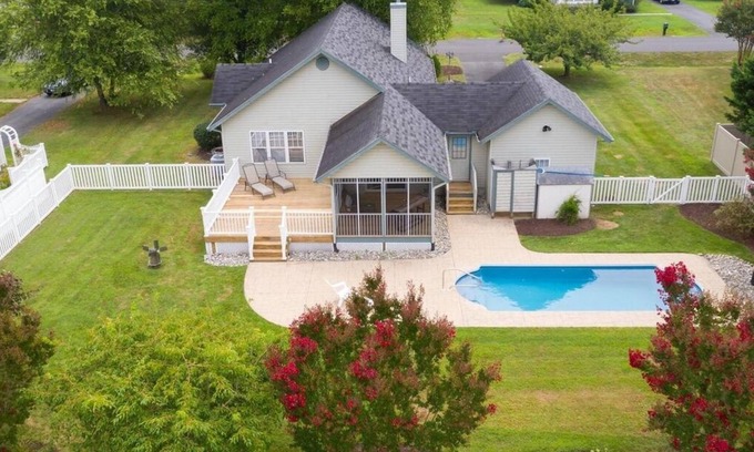 Ocean View Casa | Quiet Beach Cottage with PRIVATE POOL