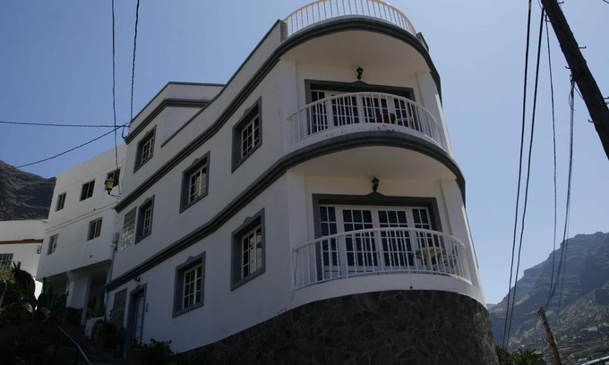 Valle Gran Rey Apartamento | Apartamento tranquilo y luminoso, con vistas cautivantes en Hamlet, con Wi-Fi