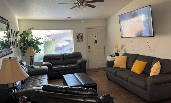 St. George Casa | Quiet, charming, remodeled 2 bedroom townhome just minutes from the Red Cliffs