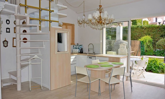 Bastide Giraud Casa | Dúplex en Villa con gran jard��n - BARBACOA - Sur - Calma - WIFI -VELO - MAR - RÍO