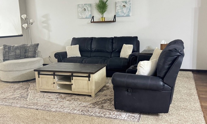 Moorhead Casa | Quiet Comfort · Spacious Home with Hot Tub & Cozy Vibes