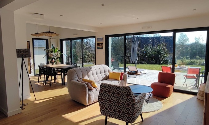 Morgat Casa | Quiet contemporary house on the heights of Morgat