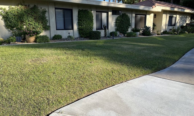 Sonora Sunrise Condominio | Quiet corner unit in park-like community