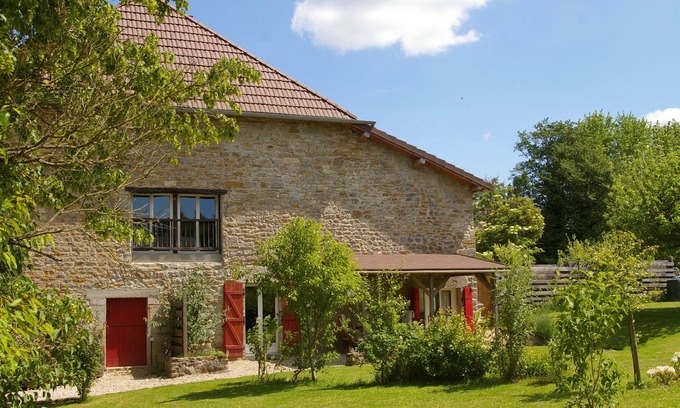 Villerserine Cabaña | casa tranquila, cerca de Poligny y Arbois, viñedos, lagos, cascadas, senderismo