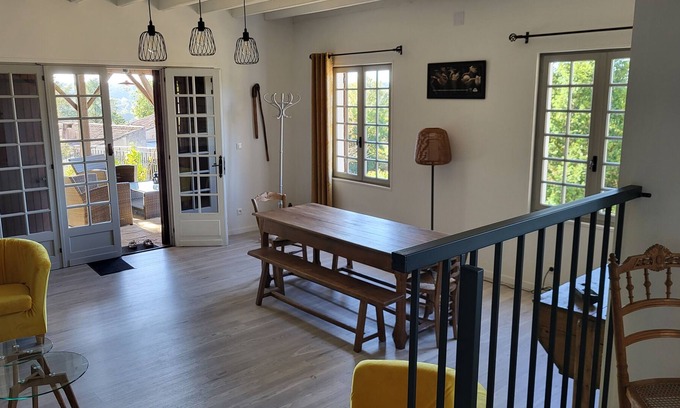Pont-du-Casse Casa | Quiet country house with a breathtaking view
