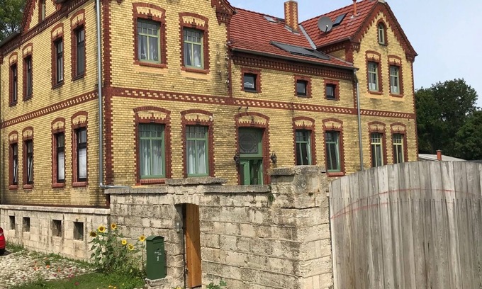 Wedderstedt Apartamento | Quiet country house one-bedroom apartment with 9000 sqm garden