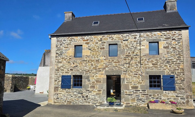 Saint-Segal Casa | QUIET COUNTRY HOUSE