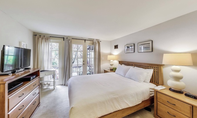 Glen Park Apartamento | Quiet cozy garden studio in glen park. washer / dryer