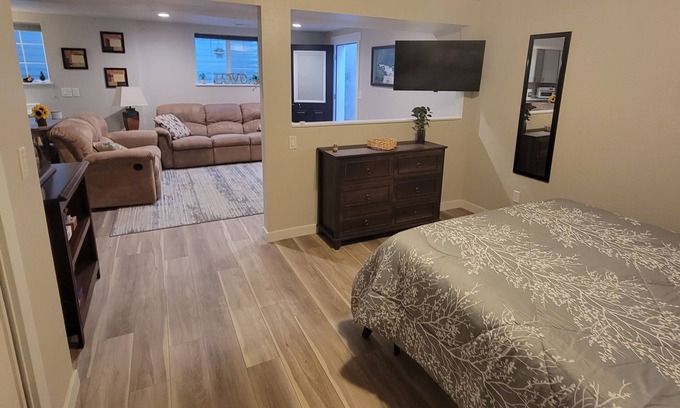 Coeur d'Alene Apartamento | Quiet, cozy, well-lit basement studio in a peaceful Coeur d'Alene neighborhood