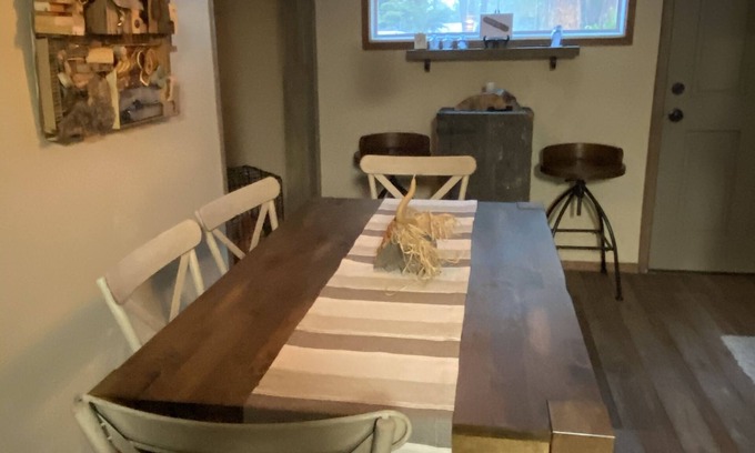 Deschutes River Woods Chalet De Esquí | Quiet, Cute Living Quarters w/Mountain View and River