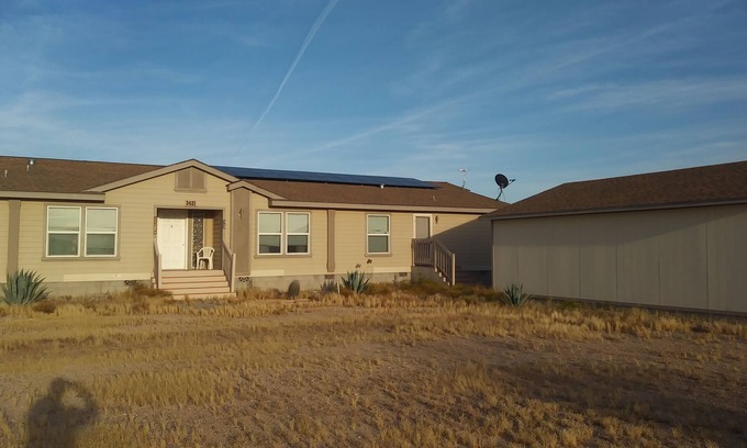 Tonopah Casa | Tranquilo rancho en el desierto perfecto para relajarse, caminar y disfrutar de los atardeceres y el amanecer