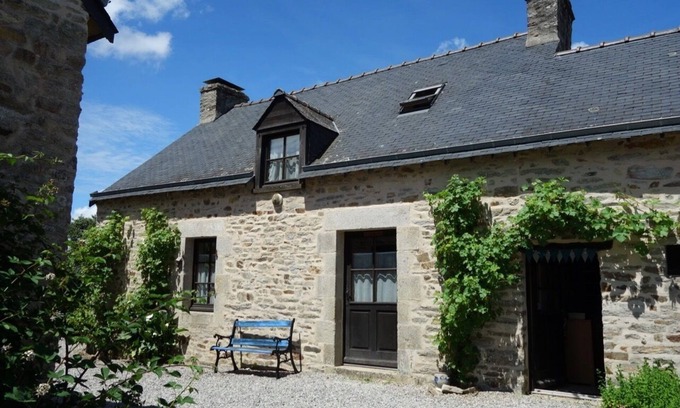 Inzinzac-Lochrist Cabaña | Quiet, eco-friendly gîte