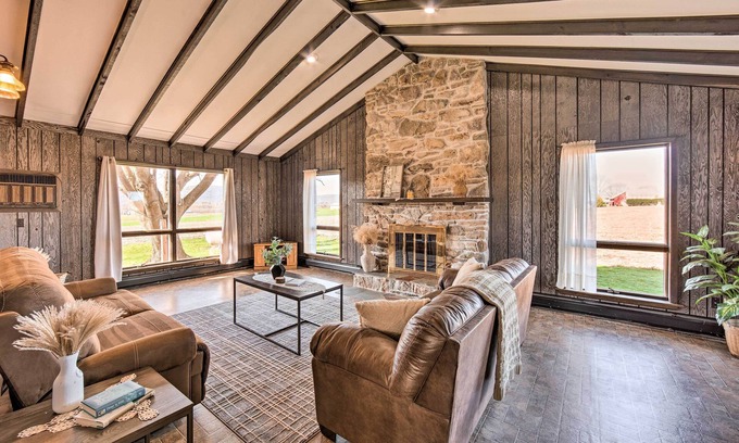 Elizabethville Casa | Quiet Elizabethville Home w/ Fire Pit + Views