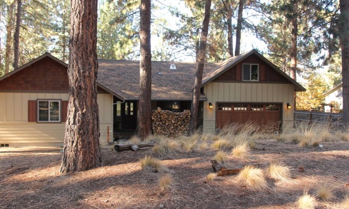 Deschutes River Woods Casa | Retiro tranquilo del bosque, a 10 minutos del antiguo molino
