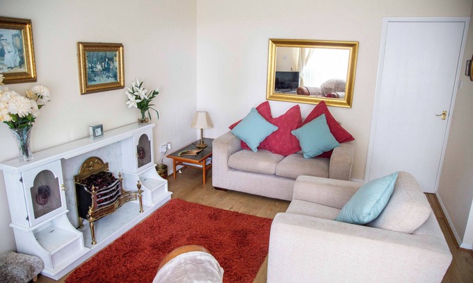 St Margaret's at Cliffe Casa | Quiet Holiday Park Bungalow