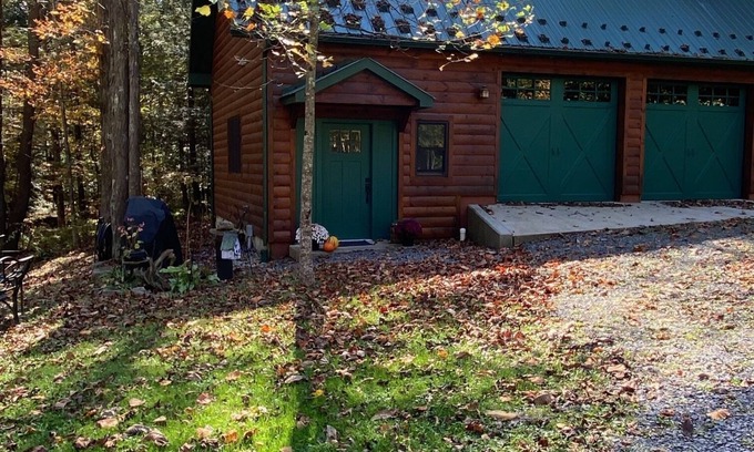 Mattawana Casa | Un entorno tranquilo, ideal para Penn State Football, Fern Hill Weddings, Trout Fishing.