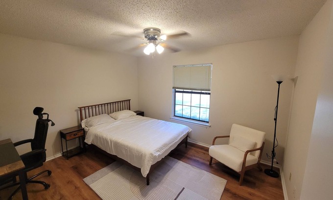 Far North Dallas Casa | Quiet Home Near Addison, Carrolton, Dallas, Plano