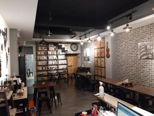 Tainan City Centre Hostal | Quiet Hostel - Minquan Inn