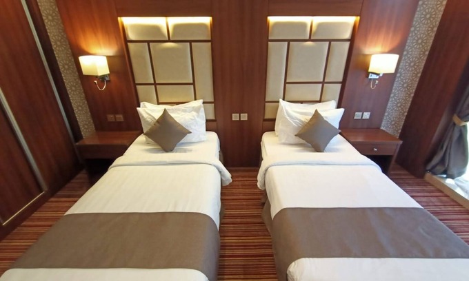 Al-Hamra'a Hotel | Quiet hotel