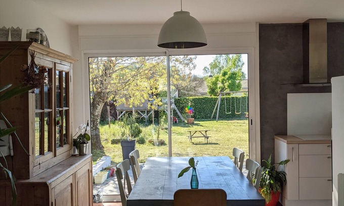 Martignas-Sur-Jalle Casa | Quiet house 20min from the lake, above-ground pool, 25mn from the ocean, 30mn from Bordeaux
