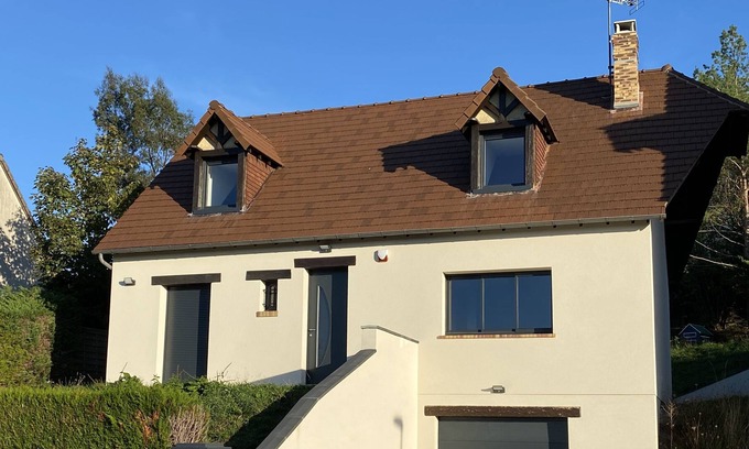 Evreux Casa | Quiet house overlooking the town of Evreux