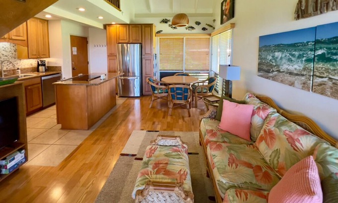 Maunaloa Condominio | Hermosa Molokai. 2Bdr 1. 5 baños 2ª planta frente al mar con Ford Escape