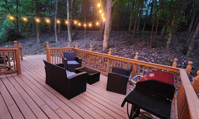Seneca Casa | Quiet Lake House 5 Min from Clemson University