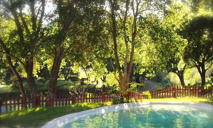 Santa Barbara Casa | Tranquila, natural, hermosa casa de retiro que reside en 11 acres naturales