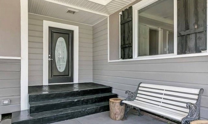 Metairie Casa | Quiet Neighborhood with quick acess to everything you need