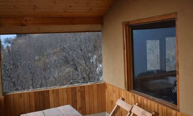 Naggar Otro | Quiet & peaceful Apple Farm Stay